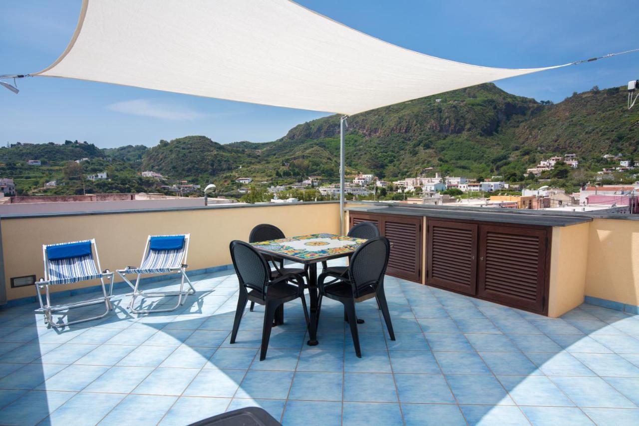 Casa Zu Peppino Apartment Đảo Lipari Ngoại thất bức ảnh