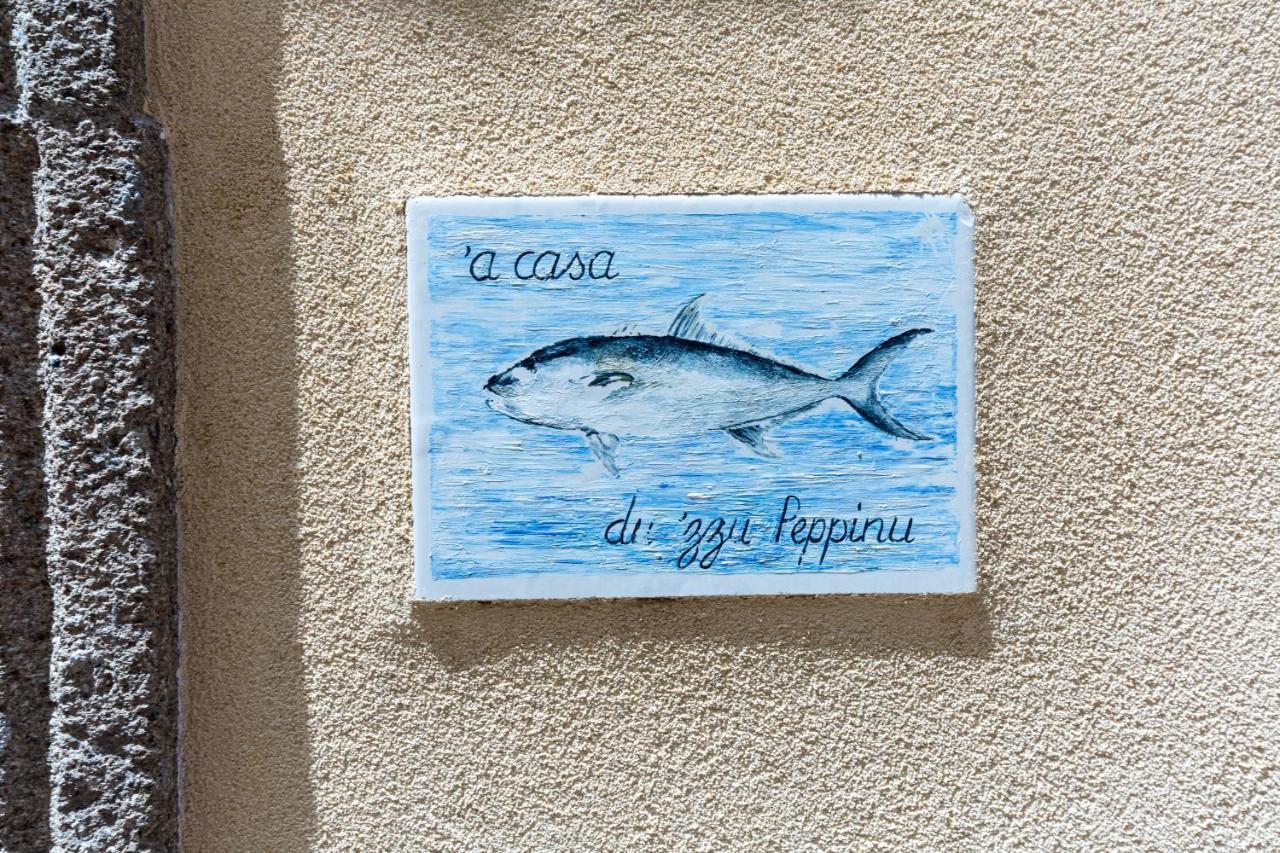Casa Zu Peppino Apartment Đảo Lipari Ngoại thất bức ảnh