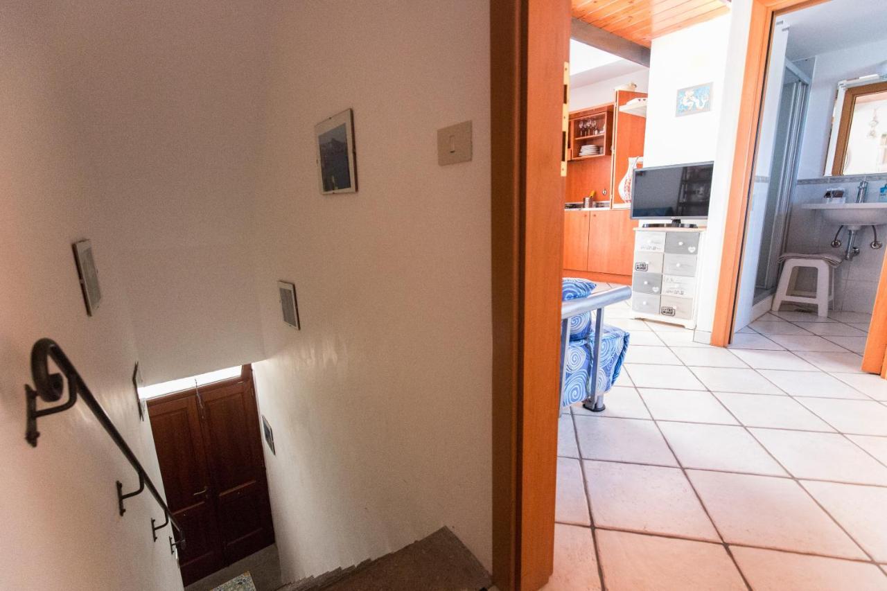 Casa Zu Peppino Apartment Đảo Lipari Ngoại thất bức ảnh