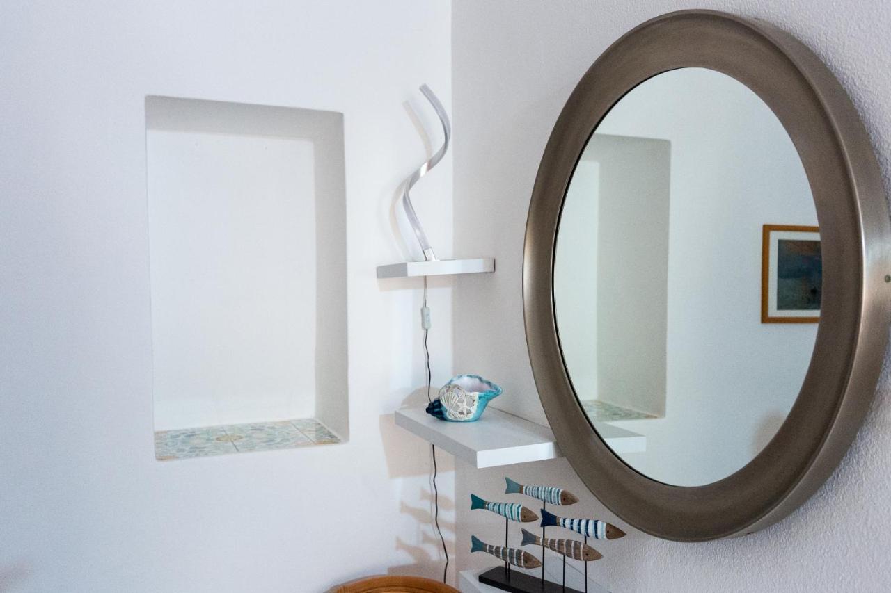 Casa Zu Peppino Apartment Đảo Lipari Ngoại thất bức ảnh