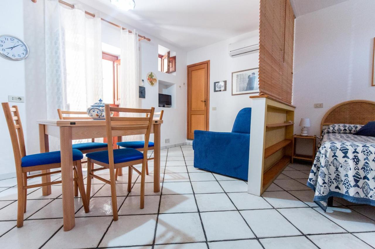 Casa Zu Peppino Apartment Đảo Lipari Ngoại thất bức ảnh