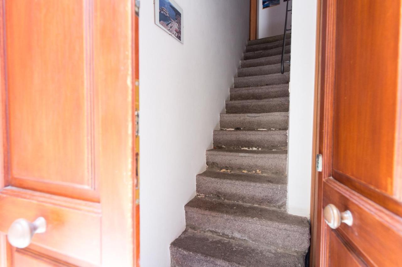 Casa Zu Peppino Apartment Đảo Lipari Ngoại thất bức ảnh