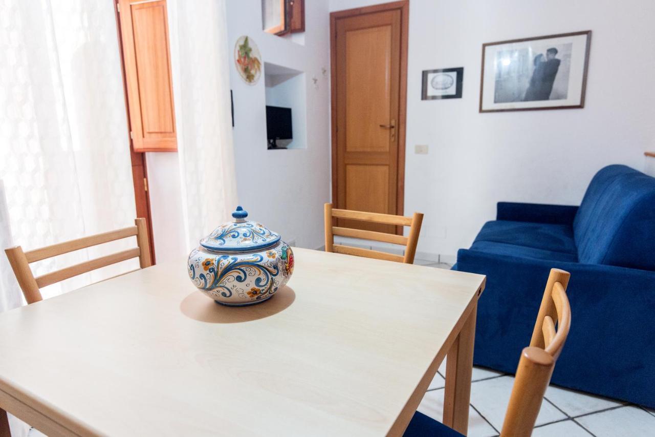 Casa Zu Peppino Apartment Đảo Lipari Ngoại thất bức ảnh