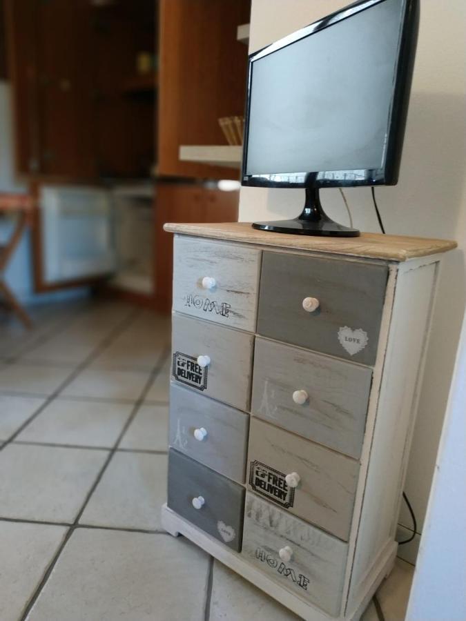 Casa Zu Peppino Apartment Đảo Lipari Ngoại thất bức ảnh